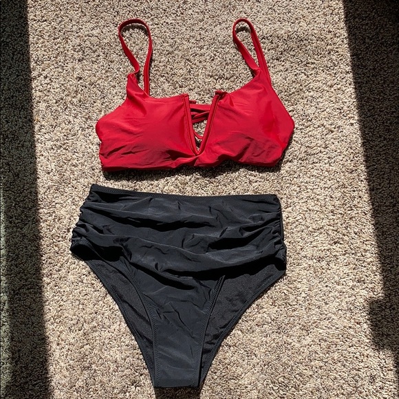 Zaful Other - NWT V-wired lace up bikini